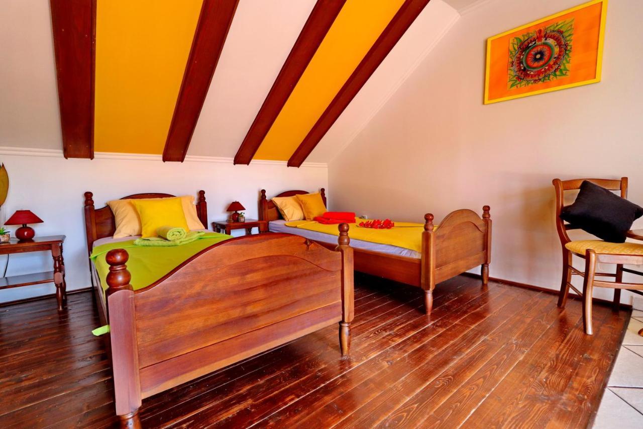 Fancy Apartments Marco Вела Лука Екстериор снимка